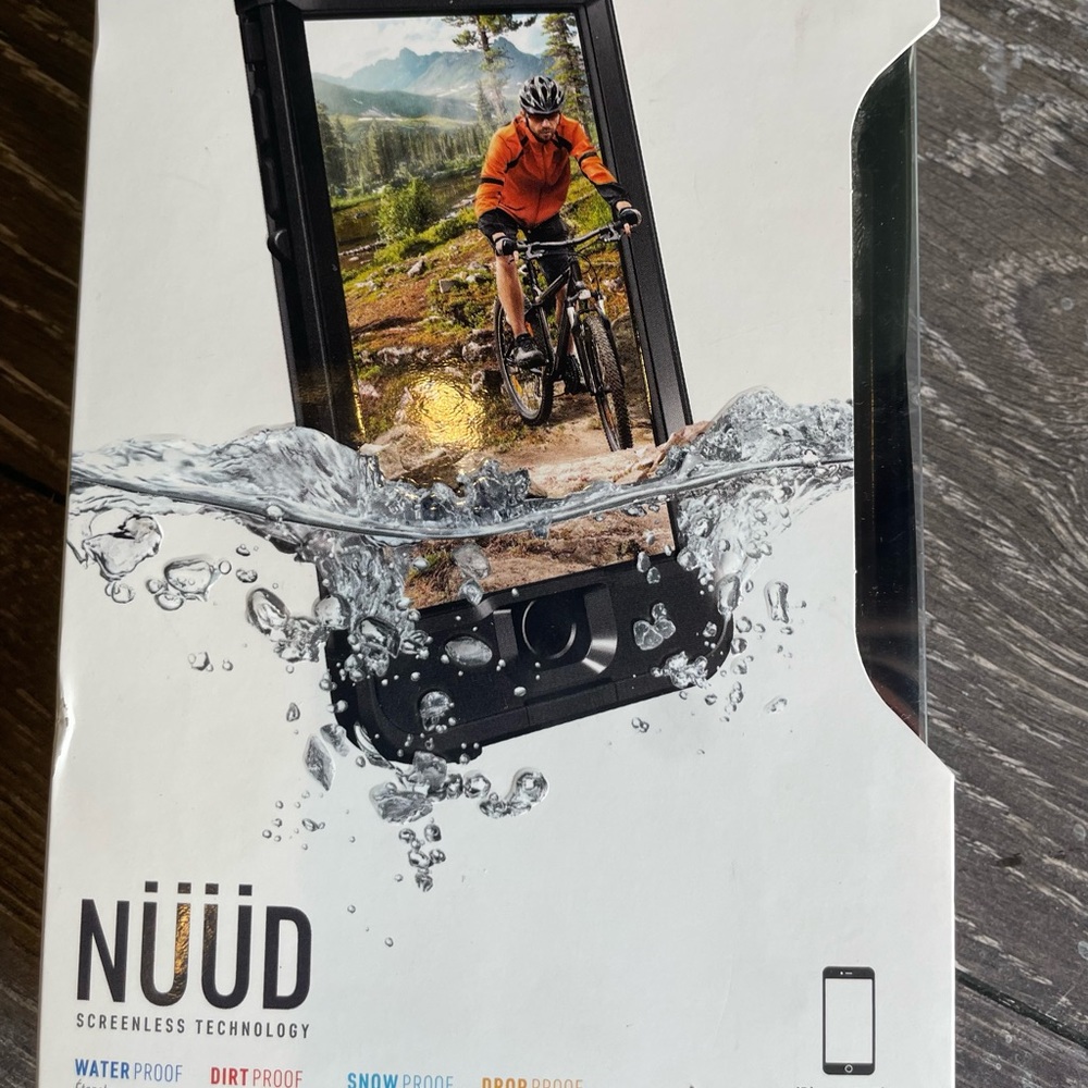 iPhone 6s plus Lifeproof NUUD Screenless technology